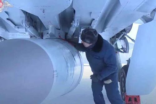 Tổng thống Mỹ: Tên lửa siêu thanh Nga 'quá khó để cản phá'