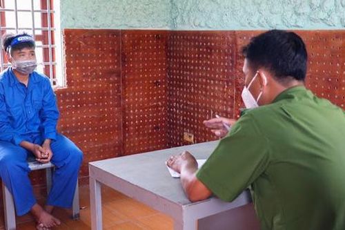 Về quê bạn gái chơi, thanh niên 17 tuổi gây án mạng vì tiếng nẹt pô