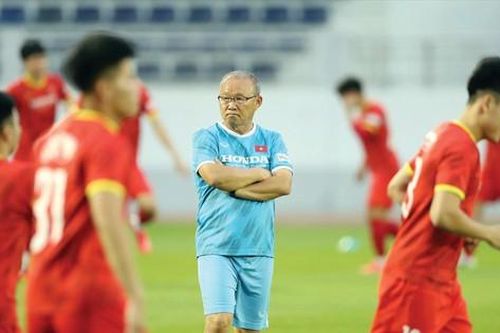 Việt Nam vs Oman: Chờ bất ngờ từ HLV Park Hang-seo