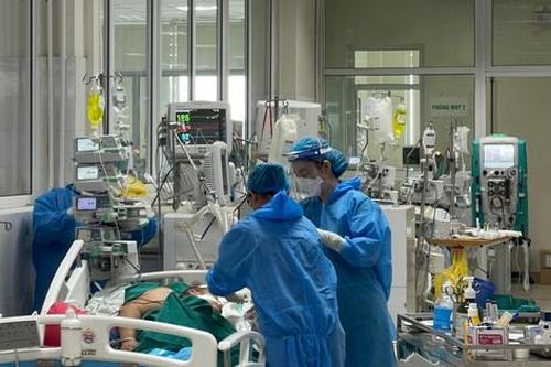 Ngày 24/3, Việt Nam ghi nhận 120.000 ca COVID-19