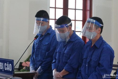 Cựu cán bộ công an tìm bạn buôn ma túy lĩnh án