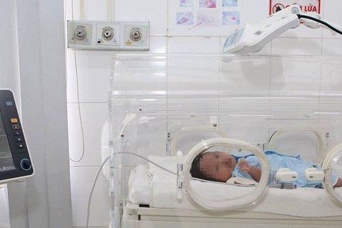 Trẻ sơ sinh bị phình mạch não thoát 'cửa tử' nhờ can thiệp kịp thời