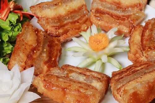 Thịt chay, sườn chay được làm từ gì mà mùi vị lại thơm ngon chẳng kém hàng thật?