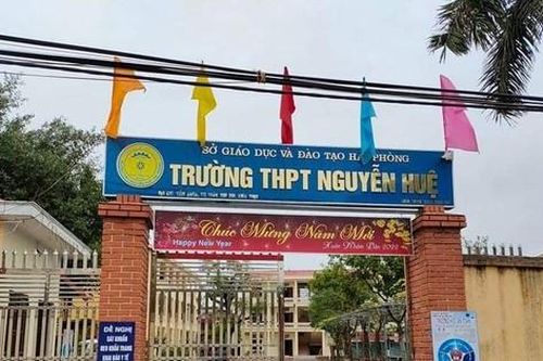 Hải Phòng: Nữ sinh lớp 10 bị đánh hội đồng đến nhập viện do xích mích trong lúc rửa tay