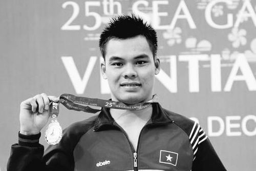 'Kình ngư' Hữu Việt đột ngột qua đời ở tuổi 34