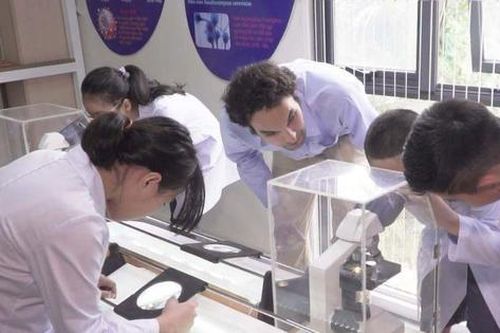Các ngành 'hot' và dễ xin việc nhất năm 2022