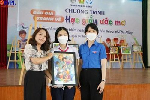 Đà Nẵng đấu giá tranh hỗ trợ các bệnh nhi có hoàn cảnh khó khăn