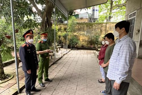 Nghệ An: Bắt tạm giam 3 cán bộ lợi dụng chức vụ khi thi hành công vụ