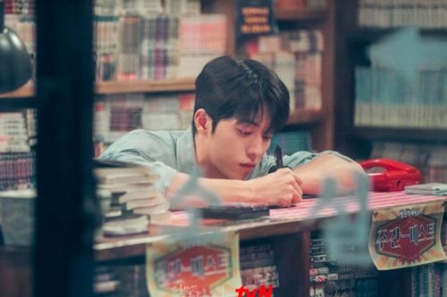 Tuổi 25, Tuổi 21 lộ cái kết buồn: Khán giả lo lắng cho tương lai của Baek Yi Jin