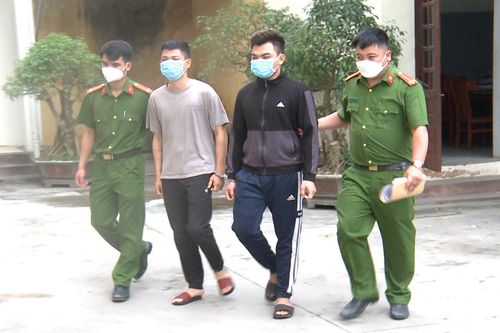 Công an huyện Thọ Xuân bắt quả tang các đối tượng tổ chức sử dụng trái phép chất ma túy tại quán Karaoke