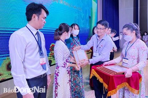 Công nhận danh hiệu Tổng phụ trách Đội giỏi cấp tỉnh cho 67 giáo viên