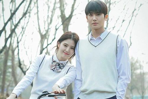 Tài tử yêu đơn phương Han So Hee trong phim mới