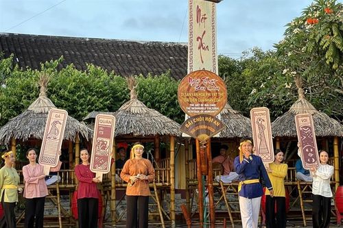 'Nét xưa phố Hội'