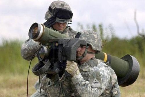 NATO tiếp tục viện trợ vũ khí cho Ukraine