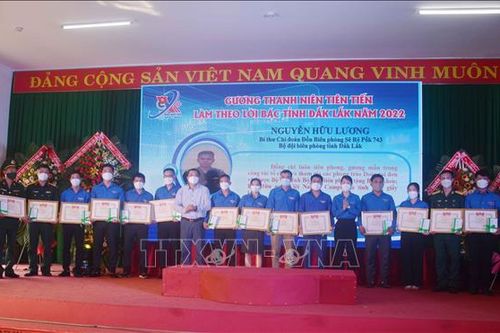 Đắk Lắk: Tuyên dương thanh niên tiên tiến làm theo lời Bác
