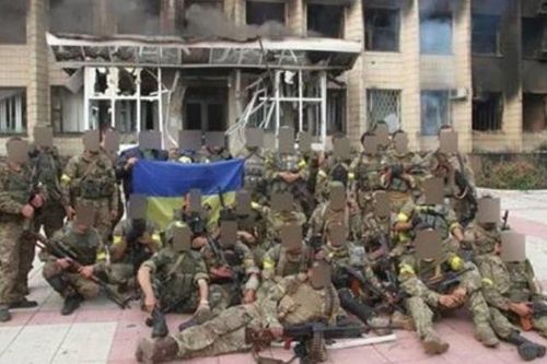 Topwar: Chỉ huy bỏ chạy - Đơn vị tinh nhuệ Ukraine đối mặt với cái kết đau đớn ở Mariupol