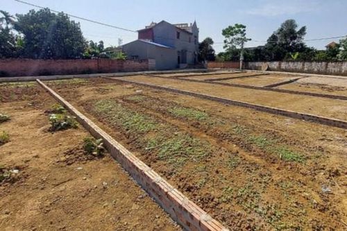 Cơn sốt đất vùng ven có nguy cơ 'khựng lại' khi Hà Nội mạnh tay siết phân lô