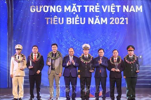 Vinh danh 19 Gương mặt trẻ Việt Nam tiêu biểu và triển vọng năm 2021