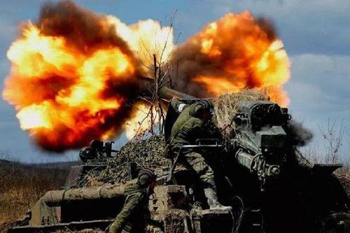 Ly khai thân Nga thu giữ pháo bắn đạn hạt nhân của Ukraine