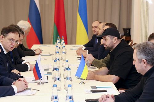 Quan chức Mỹ trả lời Zing về triển vọng hòa đàm Ukraine - Nga