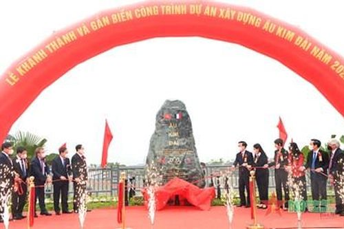 Khởi công Dự án đầu tư xây dựng tuyến đường Đông - Tây tỉnh Ninh Bình