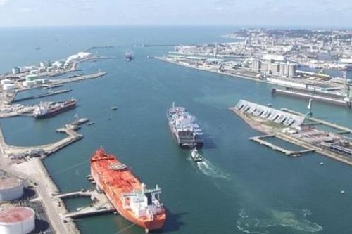 Pháp lên kế hoạch xây kho cảng tiếp nhận LNG mới