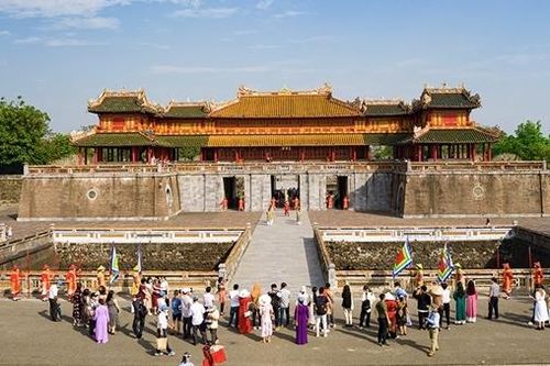 Du lịch Cố đô Huế hút khách ngay sau mở cửa