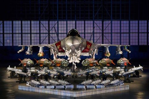 Tại sao Nga không có câu trả lời trước tiêm kích F-35 ở 'chế độ quái thú'