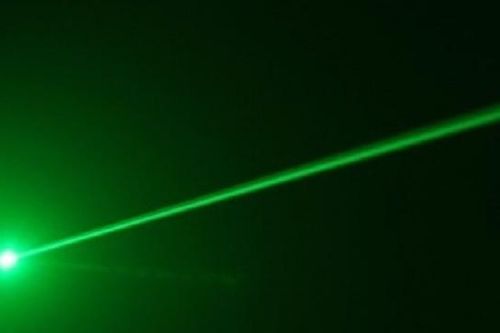 Máy bay ở sân bay Chu Lai bị chiếu laser