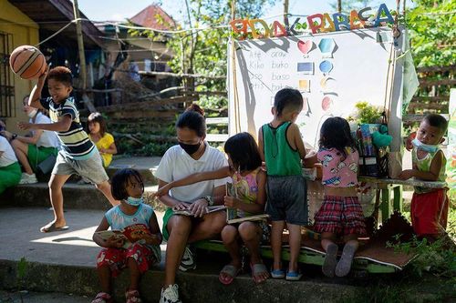 Philippines đối diện với thách thức trẻ thấp còi