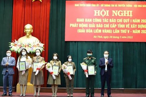 Phóng viên Báo GD&TĐ đạt giải Khuyến khích cuộc thi viết về 'Gương người tốt, việc tốt'