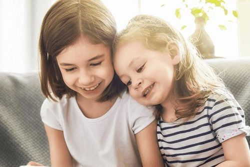 Dạy trẻ kỹ năng... kết bạn