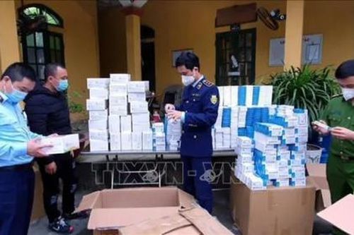 Hưng Yên: Thu giữ hàng nghìn bộ xét nghiệm và thuốc kháng Covid-19 nhập lậu