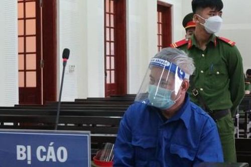 Kẻ dùng súng bắn chết 2 người trước cửa nhà mình lãnh án chung thân