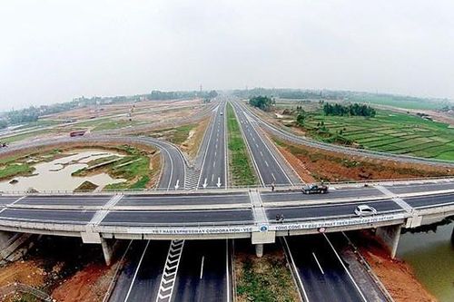 Hàng loạt dự án giao thông lớn đề xuất được bổ sung vốn