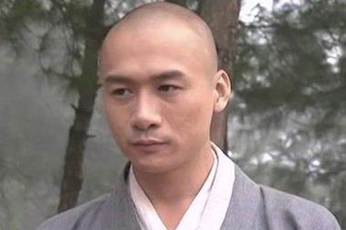 Nam diễn viên 'Thiên long bát bộ' về quê làm nông