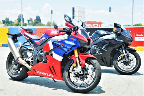 Honda CBR1000RR-R tại Việt Nam gặp sự cố rò rỉ dầu động cơ