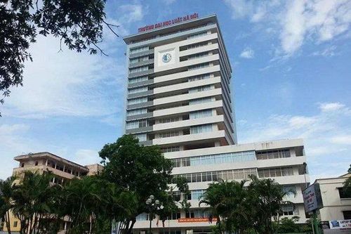 Đề nghị điều tra vụ trưởng khoa bị tố cưỡng bức cô gái sinh năm 1998