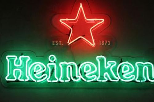 Bia Heineken rút khỏi Nga, tìm cách sang nhượng không lợi nhuận
