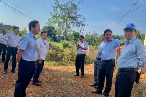 Bài cuối: Luôn lắng nghe, phục vụ người dân
