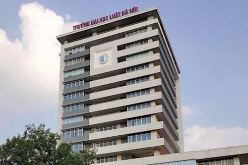 Trưởng khoa ĐH Luật Hà Nội bị tố vi phạm đạo đức nhà giáo đã xin thôi việc