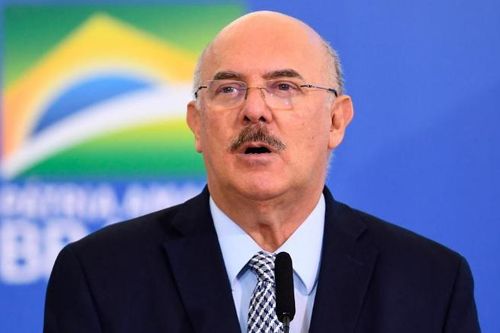 Bộ trưởng Giáo dục thứ 3 của Brazil từ chức trong chưa đầy 2 năm