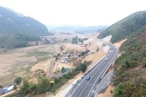 Đầu tư gần 2.300 tỷ làm đường cao tốc Chợ Mới - Bắc Kạn