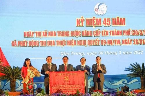 Nhiều hoạt động Kỷ niệm 45 năm Ngày Nha Trang được nâng cấp lên Thành phố