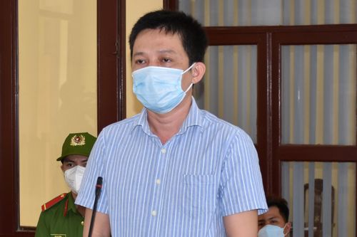 Lĩnh án tù vì vu khống, xúc phạm lãnh đạo tỉnh Cà Mau