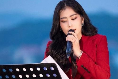 Nam Em khẳng định không muốn là ca sĩ