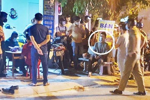 Uy hiếp nhân viên cửa hàng rồi cướp gần 100 triệu đồng