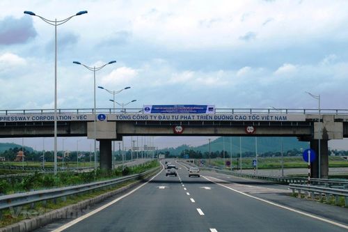 Huy động nguồn vốn nào để làm xong 5.000km cao tốc vào năm 2030?