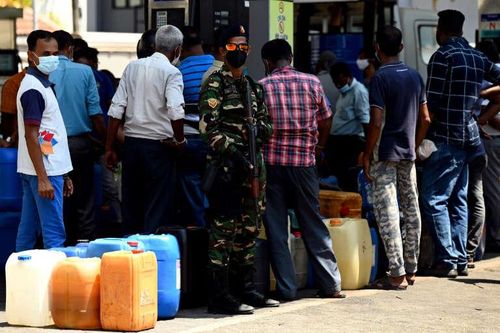 Bệnh viện Sri Lanka cạn thuốc đặc trị do thiếu USD