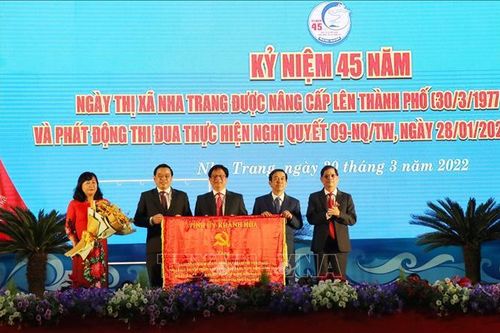 Kỷ niệm 45 năm Ngày thị xã Nha Trang được nâng cấp lên thành phố